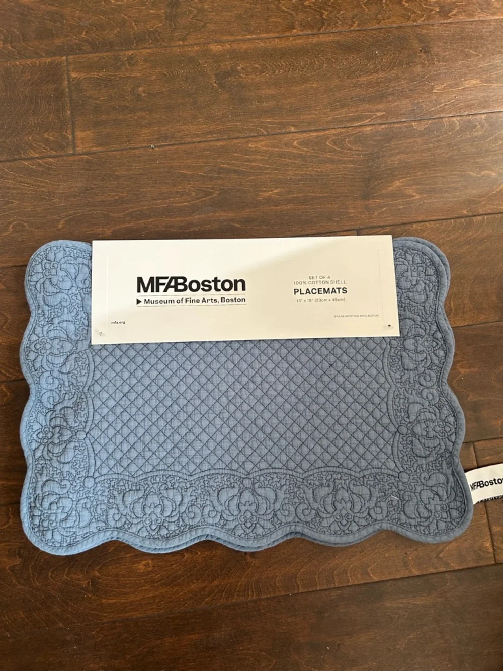 Museum Of Fine Arts Boston Set Of 4 Scalloped Edged  Quilted Placemats New Blue
